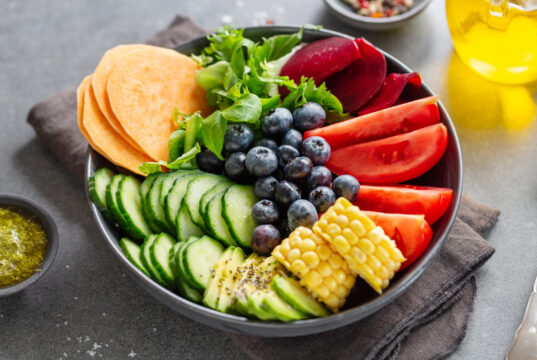 Gesunde Snacks für abends: Tipps und Ideen für eine gesunde Ernährung am Abend