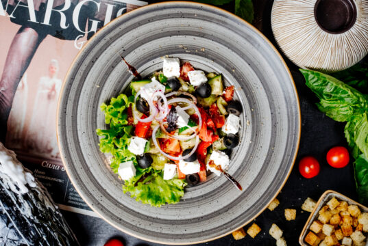 Mediterrane Diät Low Carb: Schlank und gesundheitsbewusst Essen